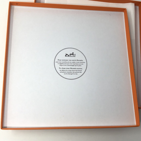 Hermes Signature Scarf Box - Picture 7 of 8